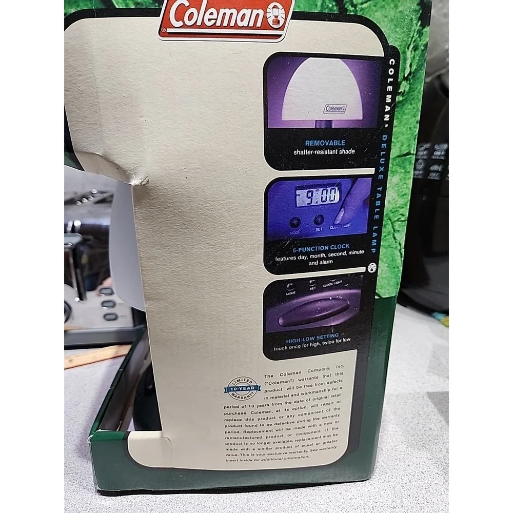 Coleman Deluxe Table Lamp Lantern Model 5372-710 with Box Untested 2003